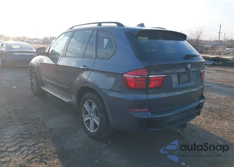 2012 BMW X5 xDrive35D from USA, damaged, VIN 5UXZW0C56CL665600
